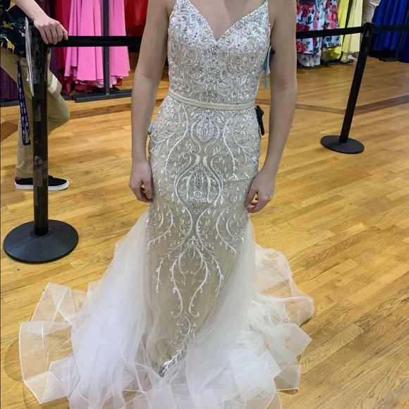 Dresses | Tanwhite Prom Dress Never Worn Only Tried On | Poshmark